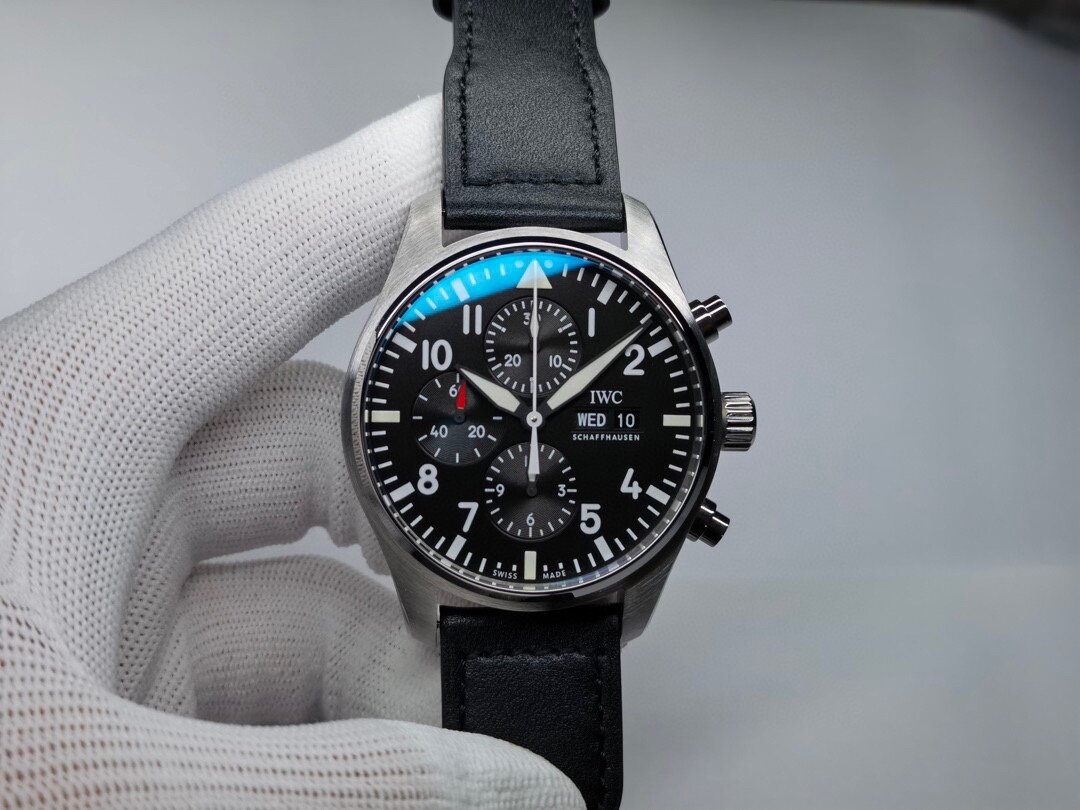 IWC IWC3777 43mm
